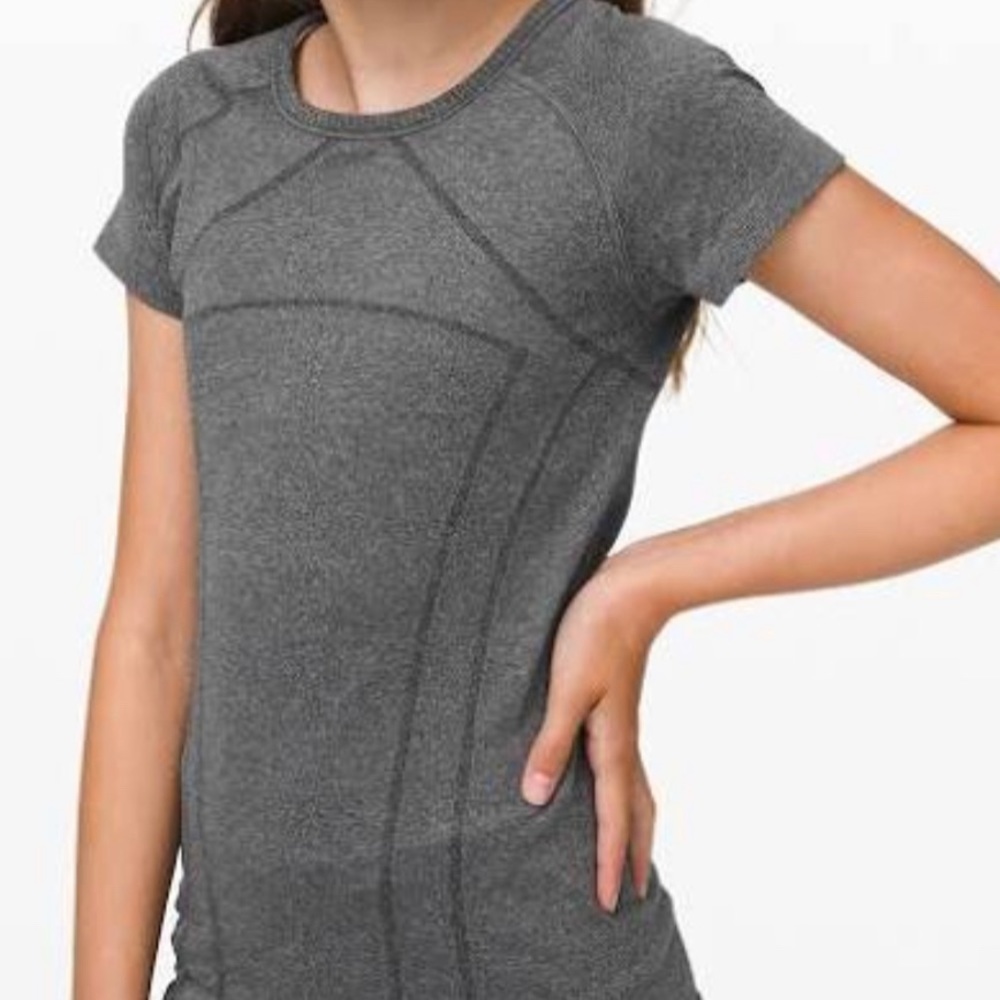 lululemon girls fly tech short sleeve grey NWOT